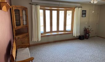 613 Vera St, Bottineau, ND 58318