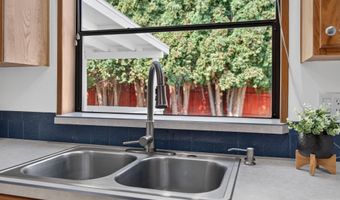 591 S Mataro Ln, Boise, ID 83709