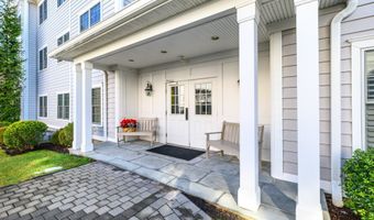 113 Still Water Cir 113, Brookfield, CT 06804