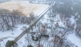 1677 Cree Dr, Arkdale, WI 54613