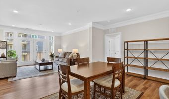 6101 FAIRVIEW FARM Dr 207, Alexandria, VA 22315