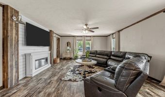 602 S 3rd St, Abbott, TX 76621