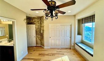 322 Amparo Dr, Escondido, CA 92025