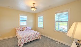 9692 WILLAMETTE St, Aumsville, OR 97325