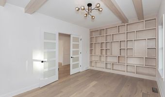 29549 N Hilltop Rd, Orange, OH 44022