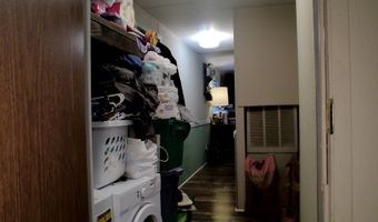 1417 Skyline Dr, Amity, AR 71921
