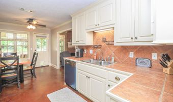 404 Briars Bnd, Brandon, MS 39042
