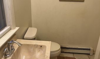 310 East Rd, Belford, NJ 07718