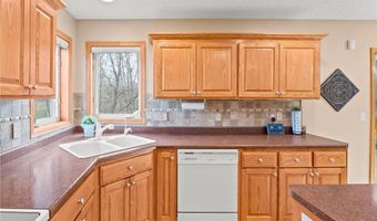 10349 49th St NE, Albertville, MN 55301