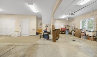 1801 Bent Tree Ct, Auburn, IN 46706