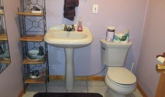 810 Sherman St, Adams, WI 53910