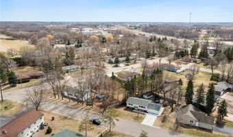 365 Spruce St E, Annandale, MN 55302