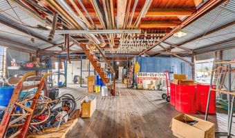 323 Water St, Apalachicola, FL 32320