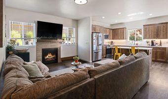 968 NE Paula Dr, Bend, OR 97701