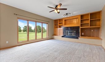 704 SW Coventry Cir, Ankeny, IA 50023