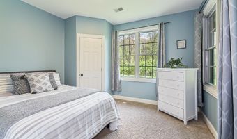 4954 Mother Teresa Dr, Ann Arbor, MI 48105