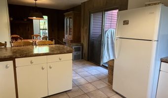 216 Washington Ave W, Albia, IA 52531