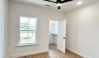 10 Briscoe Ln, Bella Vista, AR 72715