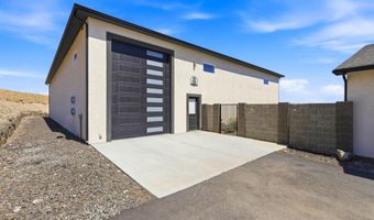 55702 N 370 Pr NE, Benton City, WA 99320