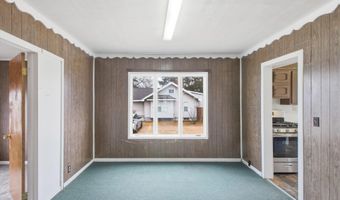 430 Bridge Ave, Alma, MI 48801