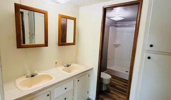 19 GORDON Dr, Dover, DE 19901
