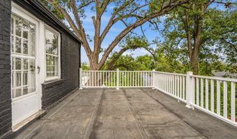 1006 26TH St S, Arlington, VA 22202