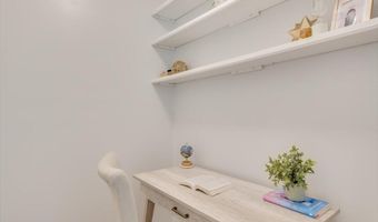 1193 LINKSIDE Ct E, Atlantic Beach, FL 32233