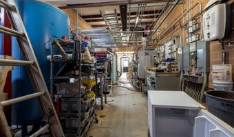 912 N 1ST St, Bloomfield, NM 87413