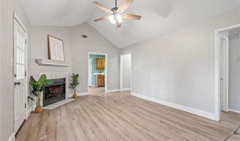 322 Country Lane Dr, Alma, AR 72921