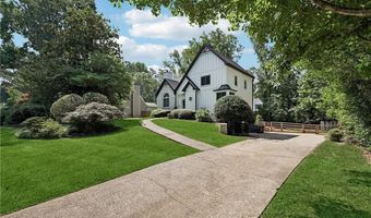 5600 Surrey Ct, Alpharetta, GA 30009