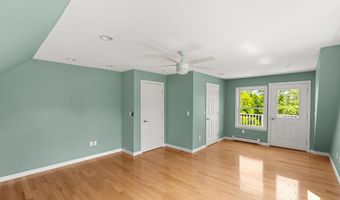 9 Hounds Way, Bath, ME 04530