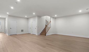 44510 LOWESTOFT Sq, Ashburn, VA 20147