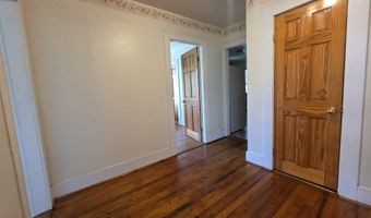 16 School St, Brattleboro, VT 05301
