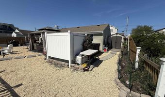 210 Fernwood Dr, Bayville, NJ 08721