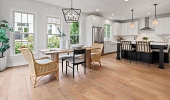 3608 CENTER Dr, Alexandria, VA 22309