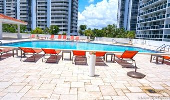 20505 E Country Club Dr 2039, Aventura, FL 33180
