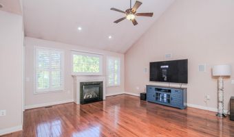 117 HARVESTER Dr, Lake Frederick, VA 22630