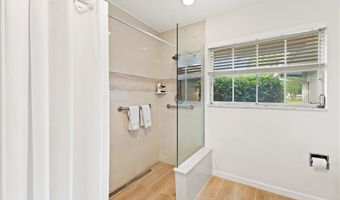 233 Rio Vista Cir, Atlantis, FL 33462