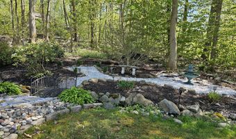 27 Wilson Dr, Oxford, CT 06478