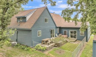 497 Rohr St, Arnolds Park, IA 51331