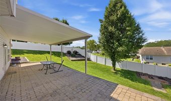 1900 Old Hickory Ct, Arnold, MO 63010