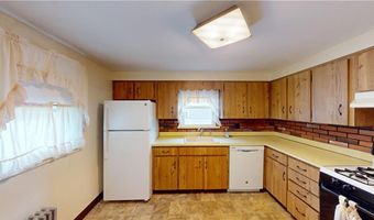 73 Allen Ave, Cranston, RI 02910