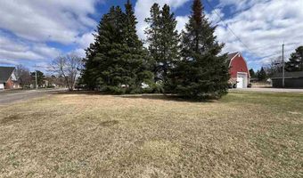 529 9th St NW, Chisholm, MN 55719