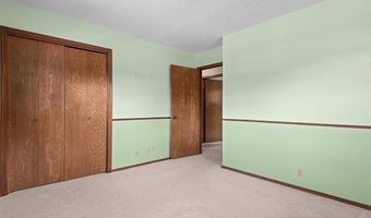 4715 Rolling Meadows Rd, Bartlesville, OK 74006