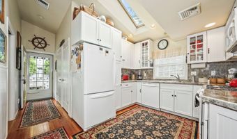 59 Bethlehem Ln, Bethlehem, CT 06751