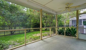 8 Winterberry Ln, Bluffton, SC 29910