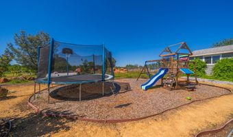 25130 Aoudad Dr, Anderson, CA 96007