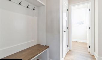 504 NE 59th St, Ankeny, IA 50021