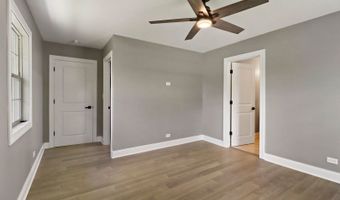 26097 W Channel Ave, Antioch, IL 60002