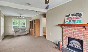 202 Saint John Rd, Brooklyn, MS 39425